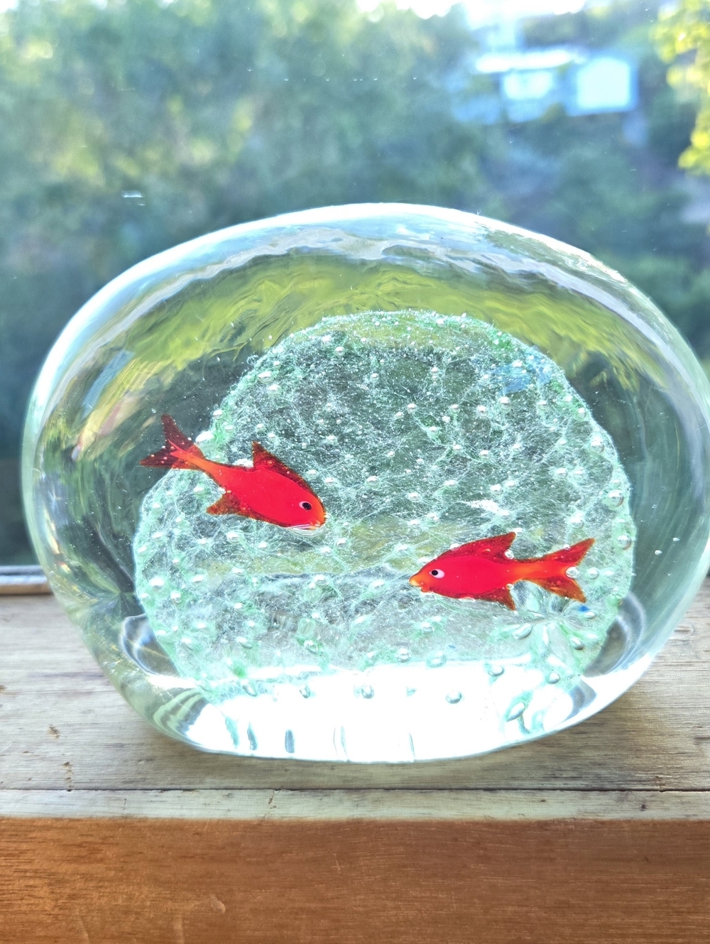 Decorative Heavy Glass Fish Paperweight Bubbles with Gold Fish BONUS Glass Fish
